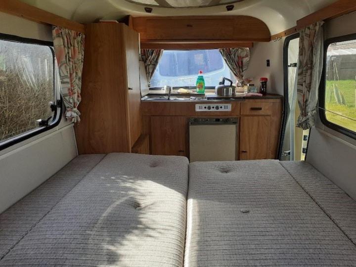 Sundial Cottage Eriba Caravan Norwich Exterior photo