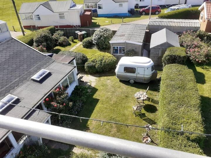 Sundial Cottage Eriba Caravan Norwich Exterior photo