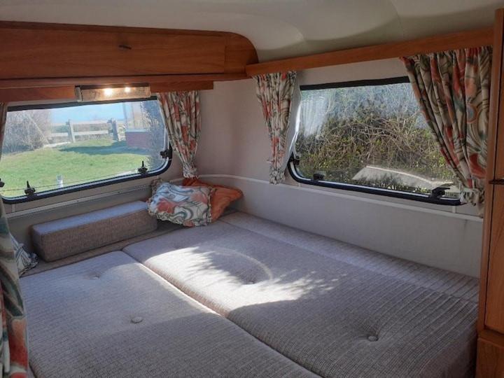 Sundial Cottage Eriba Caravan Norwich Exterior photo