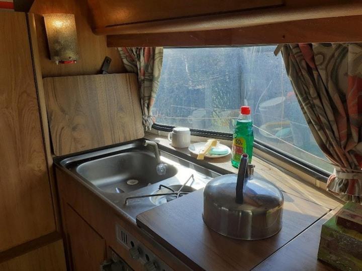 Sundial Cottage Eriba Caravan Norwich Exterior photo